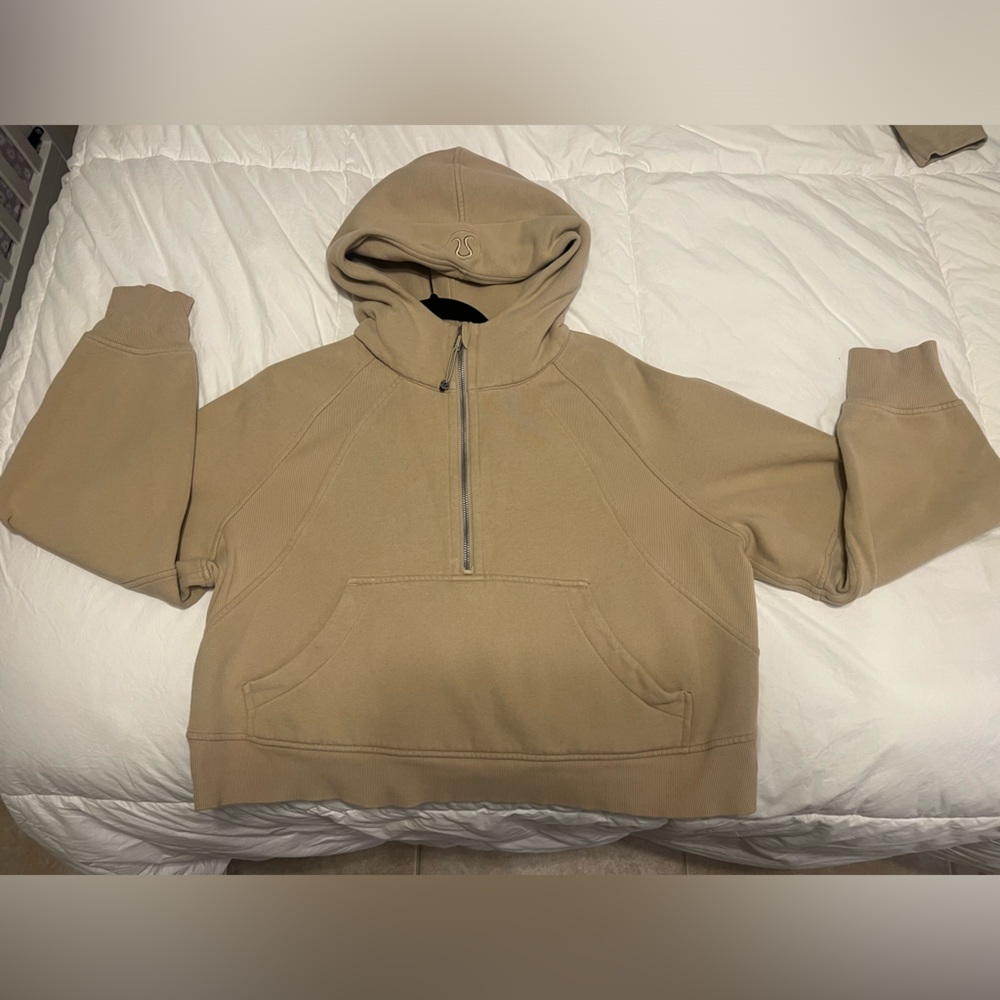 Lululemon Scuba Half Zip M/L